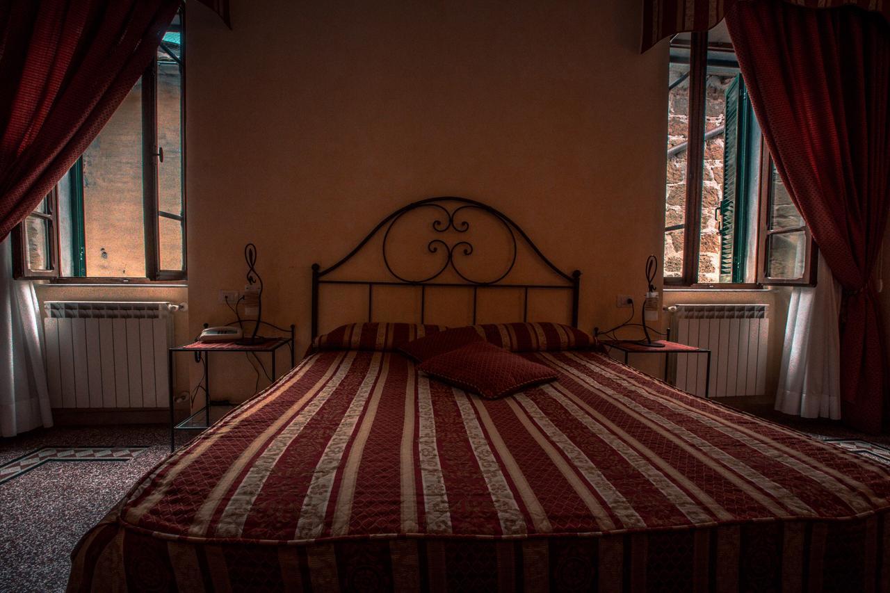 Albergo Guastini Pitigliano Exterior foto